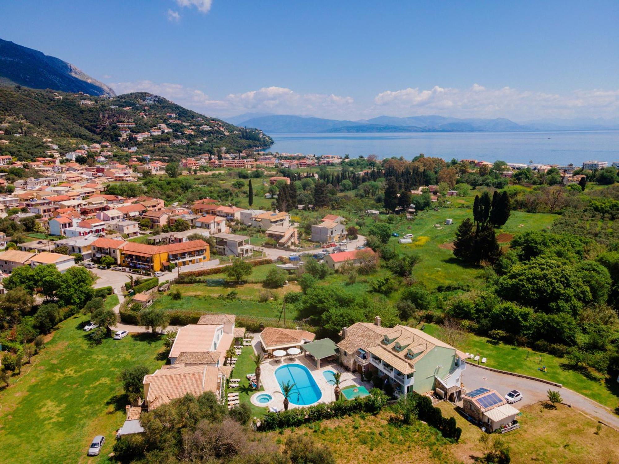 Valentino Corfu Aparthotel Ipsos Bagian luar foto