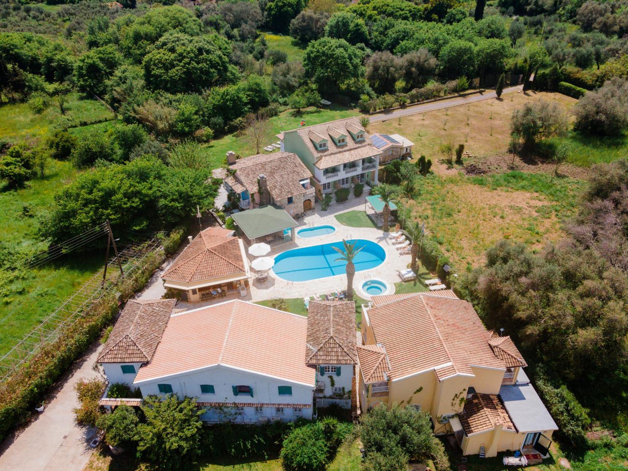 Valentino Corfu Aparthotel Ipsos Bagian luar foto
